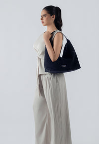 Eliana Suede Handbag (Black)