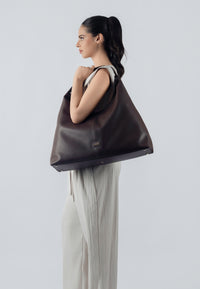 Madeline Genuine Leather Handbag (Brown)