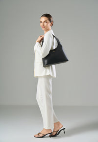 Amelie  (Black)