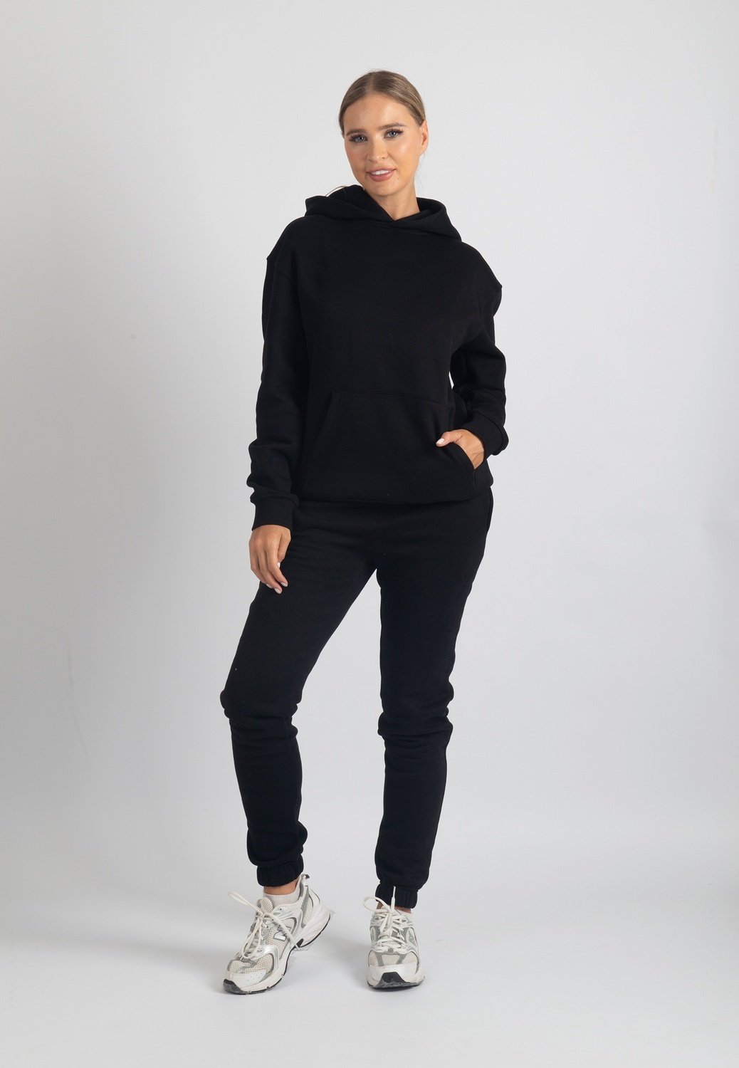 Harper Hoodie (Black)