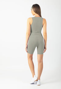 Serenita Shorts 8" (Stone)